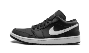 Air Jordan 1 Low WMNS "Black/White" AO9944 001