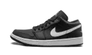 Air Jordan 1 Low WMNS "Black/White" AO9944 001