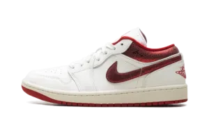 Jordan 1 Low WMNS "Ruby" HJ9338 106