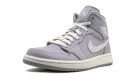 AIR JORDAN 1 MID WMNS