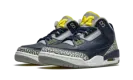 Air Jordan 3 Retro PE "Michigan" AJ3 820064