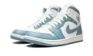 AIR JORDAN 1 MID WMNS "UNC" BQ6472 141