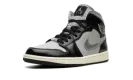 AIR JORDAN 1 MID SE WMNS "Black Chrome" FB9892 002