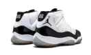 Air Jordan 11 Retro "Concord"