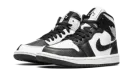 AIR JORDAN 1 MID SPLIT SE WMNS "Homage / Black White" DR0501 101