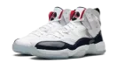 JUMPMAN TWO TREY "White / Navy / University Red" DO1925 102
