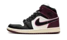 Air Jordan 1 "Bordeaux" FQ7818 101