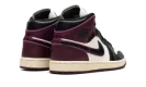 Air Jordan 1 "Bordeaux" FQ7818 101