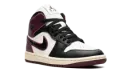 Air Jordan 1 "Bordeaux" FQ7818 101