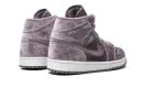 AIR JORDAN 1 MID SE WMNS "Purple Velvet" DQ8397 500