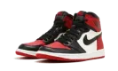 Jordan 1 Retro High "Bred Toe" 555088 610