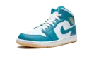 Air Jordan 1 Mid "Aquatone" DQ8426 400