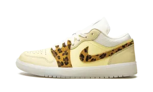 AIR JORDAN 1 LO WMNS "SNKRS Day" DN6998 700