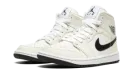 AIR JORDAN 1 MID WMNS "Coconut Milk" BQ6472 121