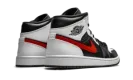Air Jordan 1 Mid "Chile Red" 554724 075