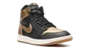 Air Jordan 1 "Metallic Gold" DZ5485 071