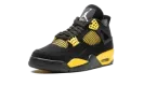 Air Jordan 4 Retro "Thunder 2023" DH6927 017