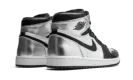 AIR JORDAN 1 RETRO HIGH OG WMNS "Silver Toe" CD0461 001