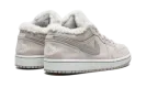 AIR JORDAN 1 LO SE WMNS "Sherpa Fleece" DO0750 002