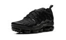Air Vapormax Plus "Triple Black"