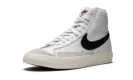Blazer Mid 77 VNTG "White - Black"