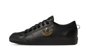 Nizza Trefoil WMNS "Carbon Black Gold"