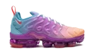 AIR VAPORMAX PLUS WMNS "Multigradient"