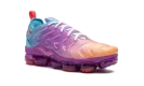 AIR VAPORMAX PLUS WMNS "Multigradient"