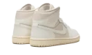Air Jordan 1 WMNS "White / Light Tan"