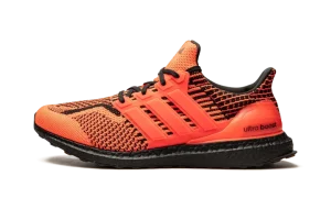 UltraBoost 5.0 DNA "Solar Red / Core Black"