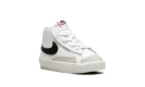 Blazer Mid '77 "White/Black"