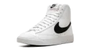 Blazer Mid 77 WMNS "Next Nature White Black"