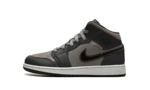 Jordan 1 Mid SE GS "Night Stadium" FQ8341 017