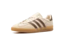 Gazelle Indoor "Cream/Brown Knit"