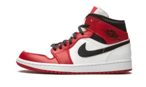 Air Jordan 1 Mid "Chicago 2020" 554724 173