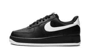 Air Force 1 '07 "Black / White"