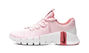 Free Metcon 5 WMNS "Pink Foam"
