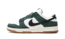 DUNK LOW WMNS "Green Snake"