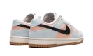 Dunk Low WMNS "Glacier Blue Arctic Orange"