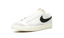 Blazer Low '77 Vintage "White / Black"