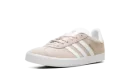 Gazelle GS "Pink Tint Cloud White"