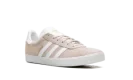 Gazelle GS "Pink Tint Cloud White"