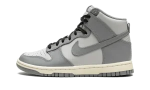 DUNK HIGH WMNS "Aged"