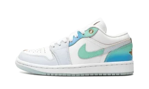 Air Jordan 1 Low WMNS "Emerald Rise"