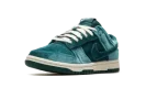 DUNK LO MNS WMNS "Green Velvet"