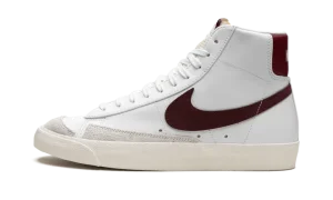 Blazer Mid 77