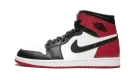 Air Jordan 1 Retro High OG "Black Toe"