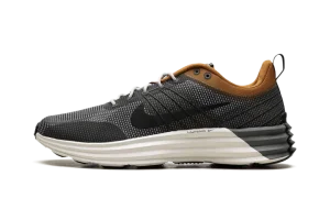 Lunar Roam SE "Desert Bronze"