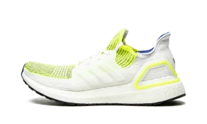 Ultraboost 18 "SNS Special Delivery"