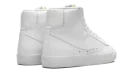 Blazer Mid '77 WMNS "Triple White"
